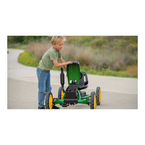 BERG Buddy John Deere pedal kart outdoor lifestyle