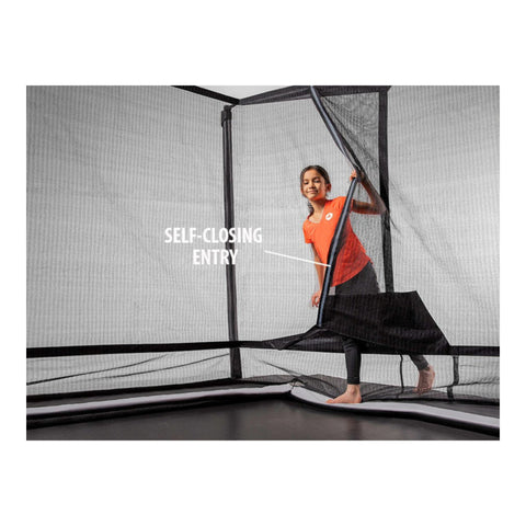 North Legend self-closing trampoline entrance